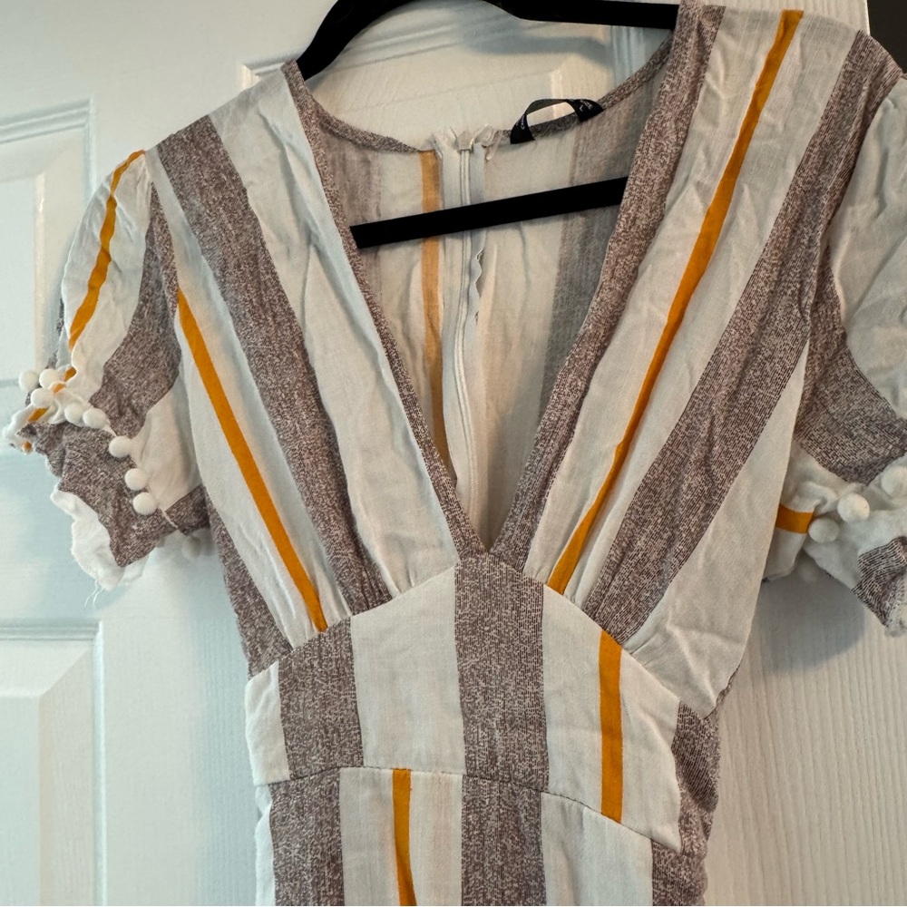 Striped V-Neck Ruffle Dress - Picture 3 of 4